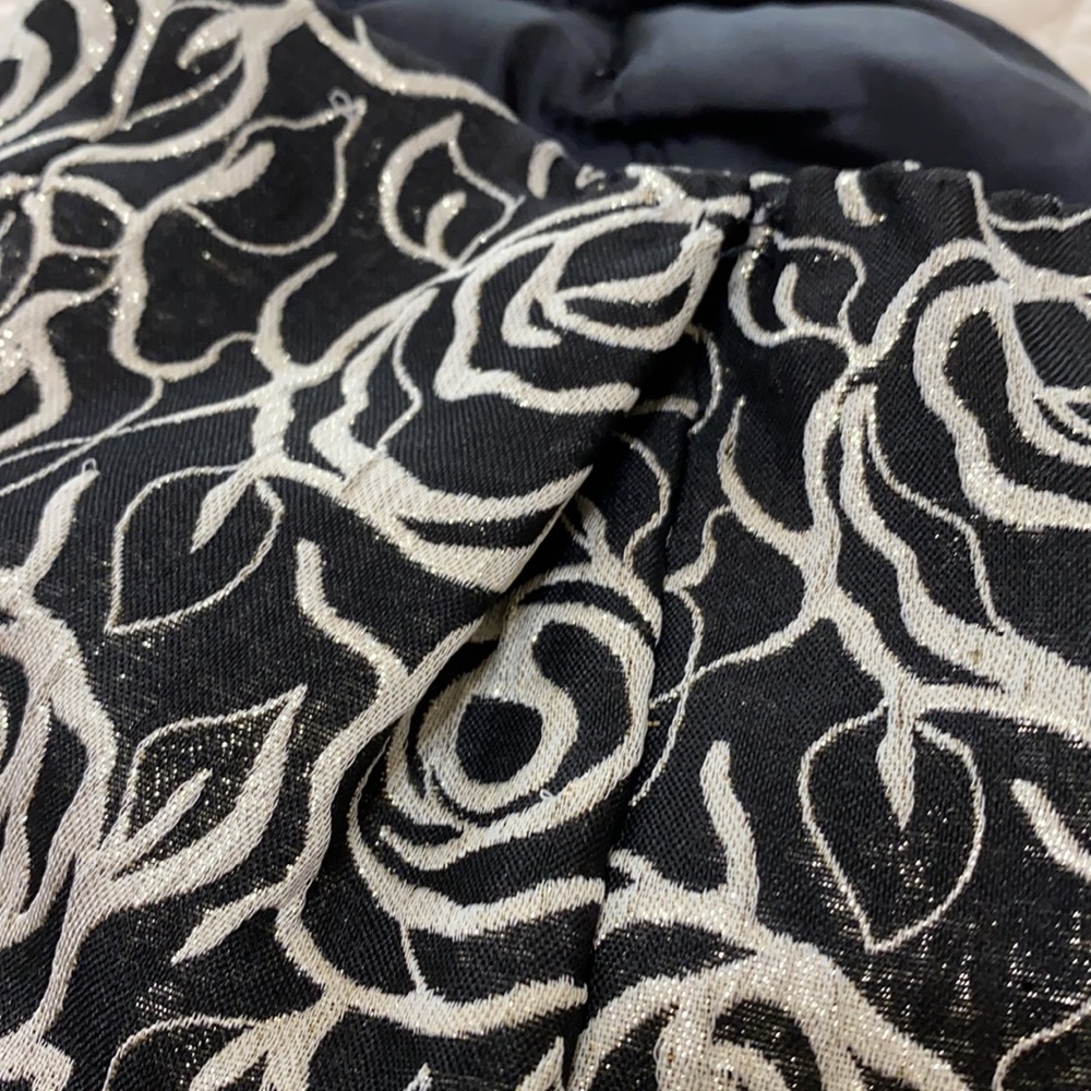 Black and gold rose glitter ✨ strapless dress - Picture 15 of 15